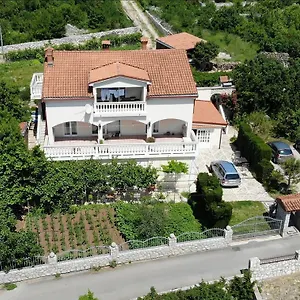 rezervirajte ovdje